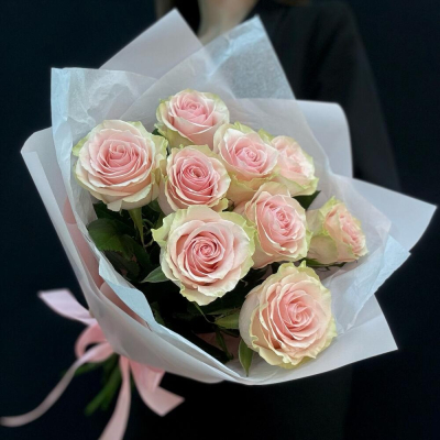 Букет из 9 розовых роз – нежность в каждом лепестке Феодосия Крым