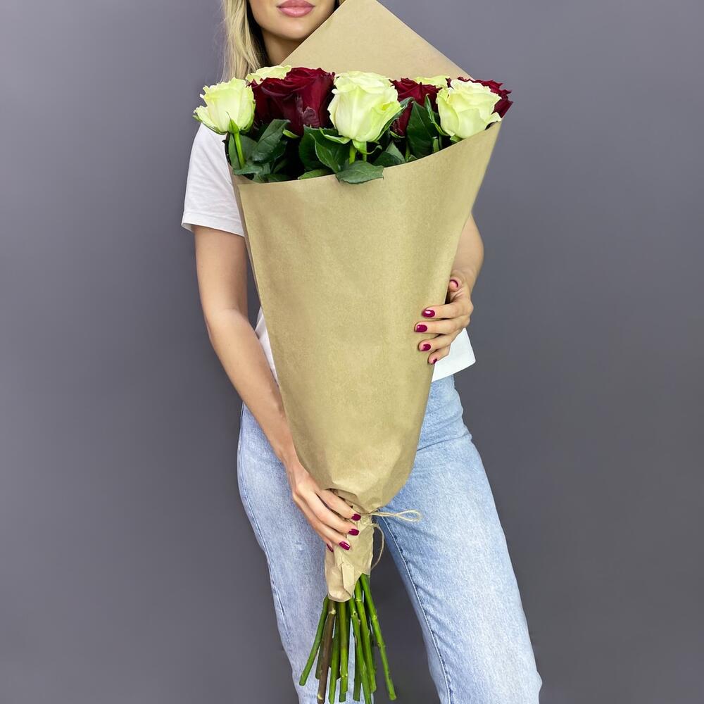 Букет «Инь-Ян» – гармония страсти и чистоты Феодосия Крым